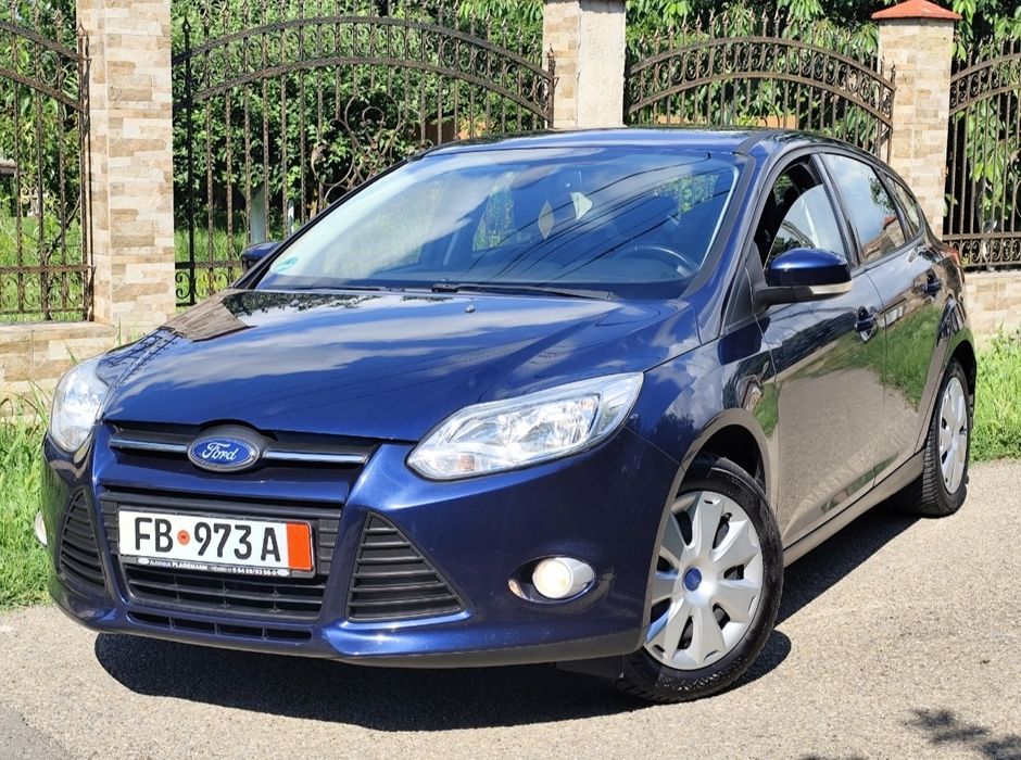FORD Focus 2012 — imagine 10
