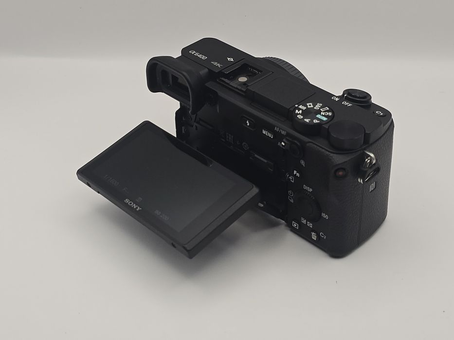 Sony A6400 (ILCE-6400 Body) cu doar 14771 cadre!!