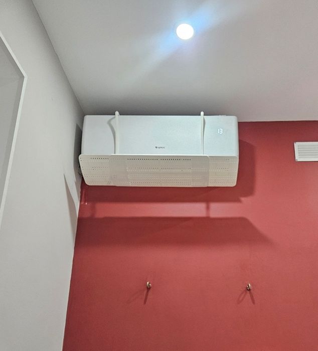 Экран для кондиционера зашитка.