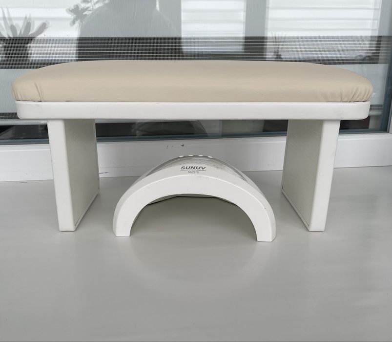 Подставка маникюрная