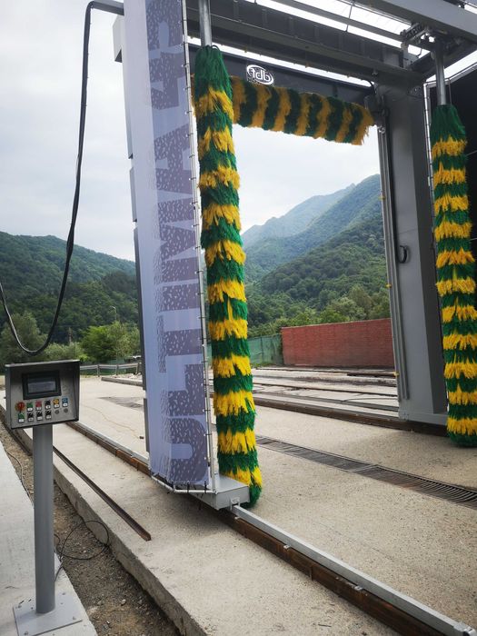 Spalatorie automata  camioane, portal spalare camioane si autobuze