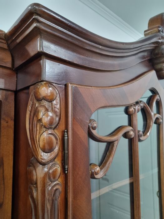 Шкаф( Румыния),Ренессанс,ХХ век.