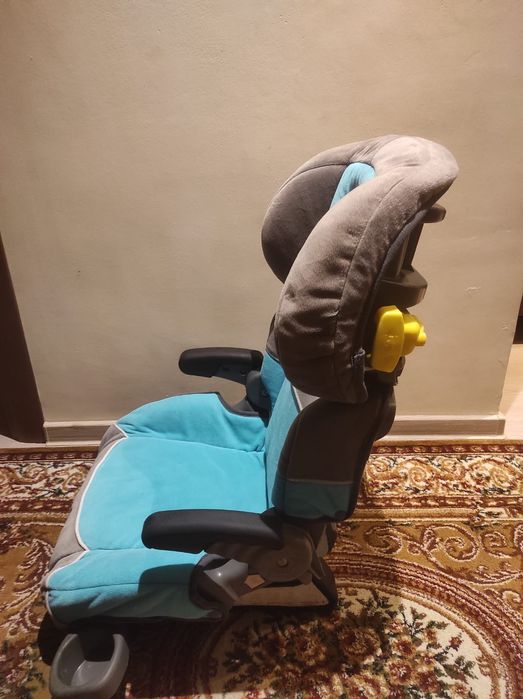 Scaun auto copii PRIMII PASI