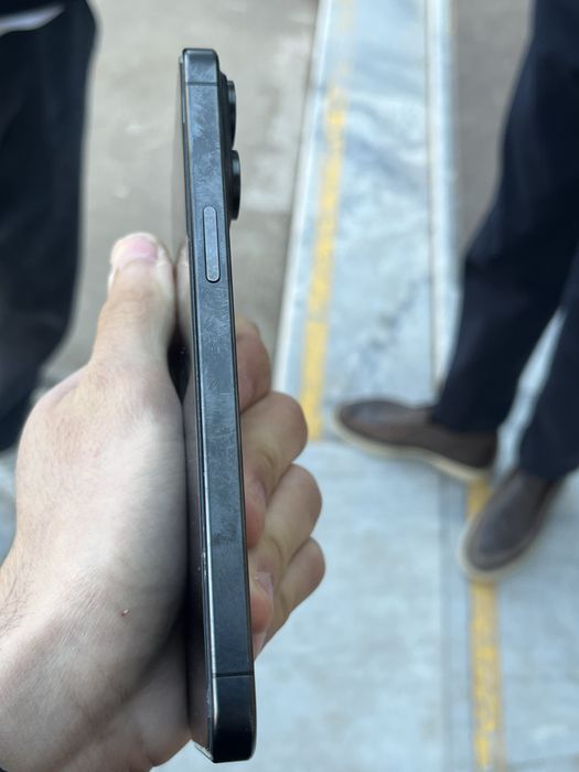 Iphone 15 pro max 256/87%