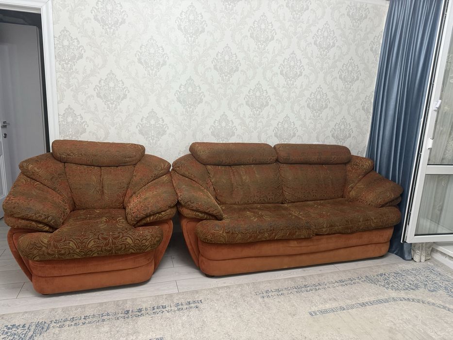 Мягкий уголок диван 2 кресла