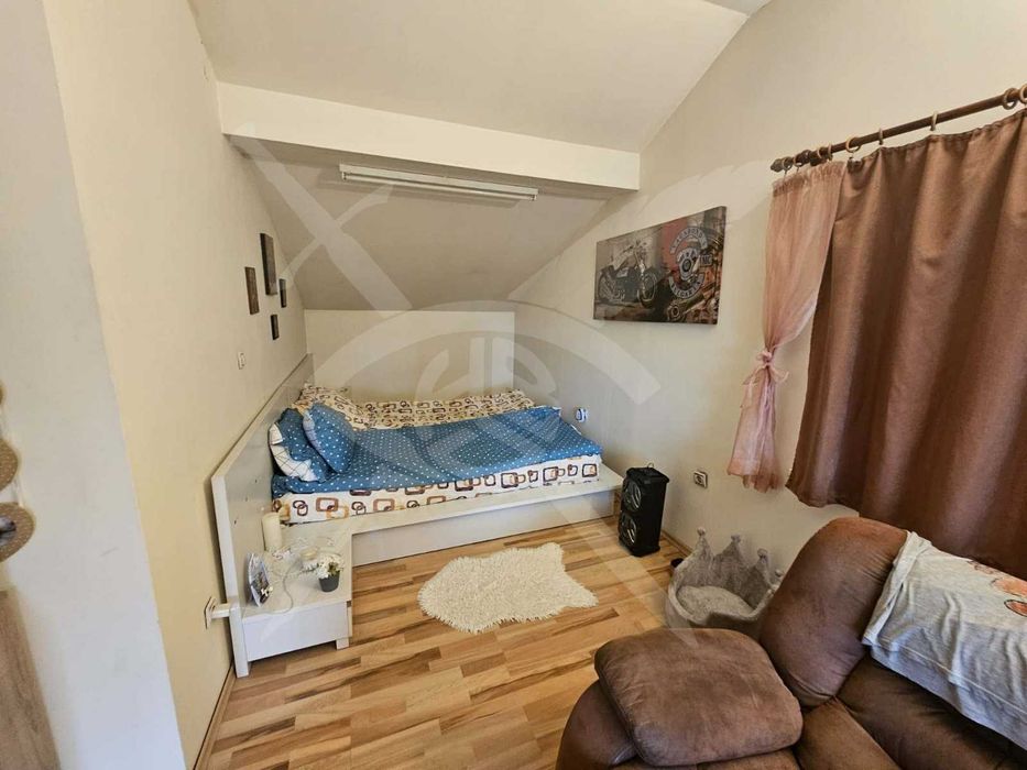 Продава се Двустаен апартамент в Пловдив, Кючук Париж - 100 кв.м за 612 €/кв.м - Снимка #2