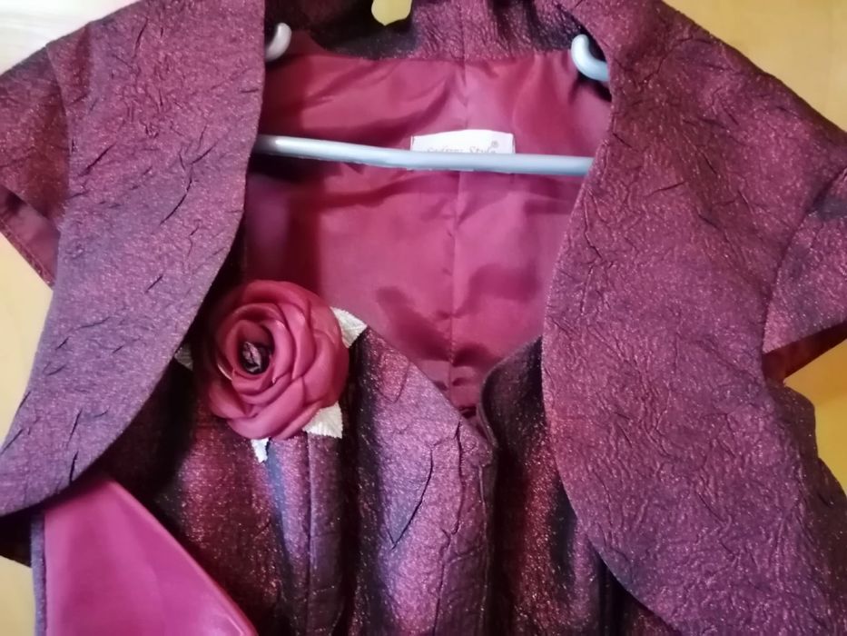 Rochie de Nașă purtata o singura data