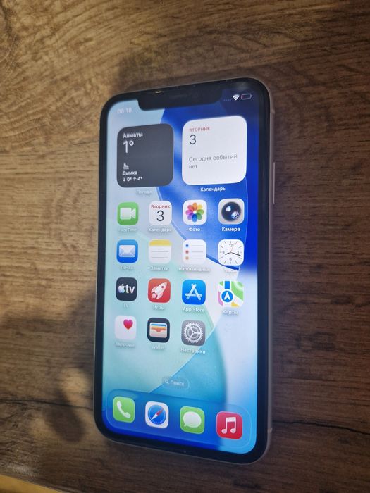 Телефон айфон 11