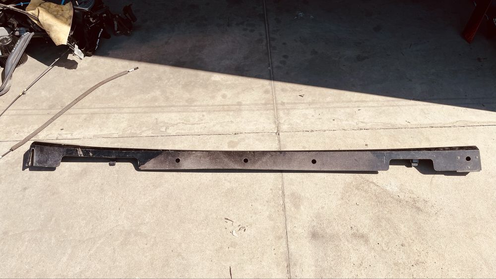 Праг Mazda 3 (2014-2018)