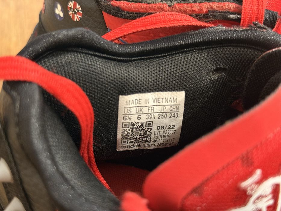 Adidas DON ISSUE 4 39 1/2 copii