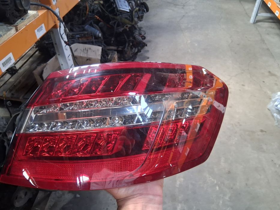 Lampa mercedes w212 facelift pe led