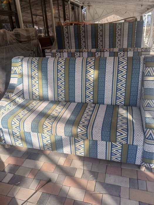 Диван в отличном состояние