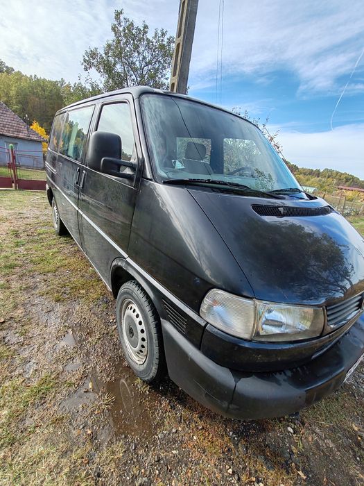 Volkswagen Caravelle 2000 diesel, 2.133 € — imagine 5