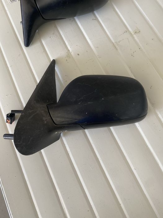 Ляво огледало за пежо 307