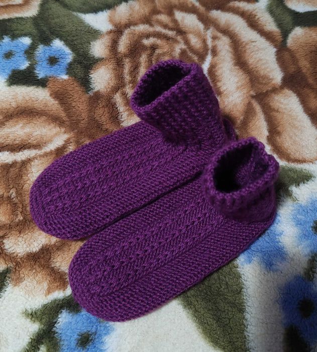 Vând șosete din acril