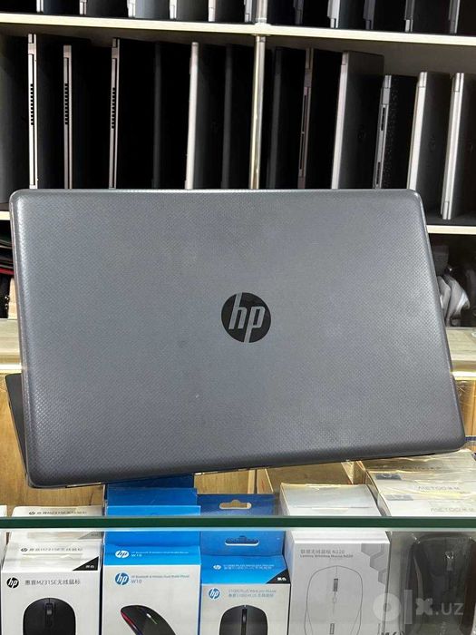 HP Laptop Amd Ryzen 5 3500U DDR4 8GB SSD 120GB + 500GB HDD 15'6 FHD