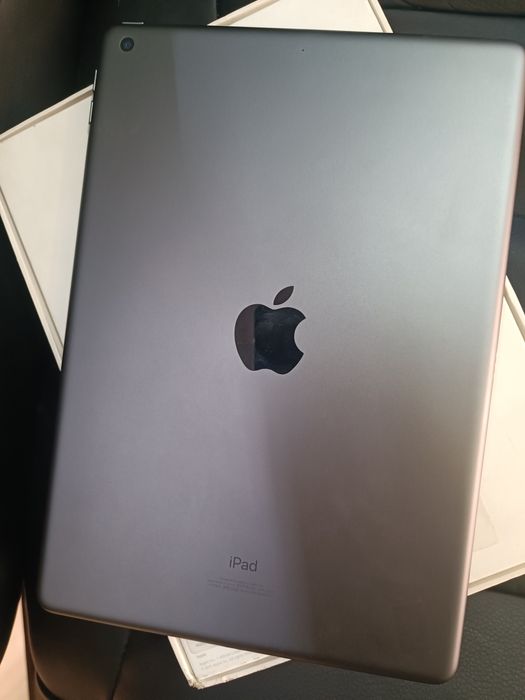 Ipad 8 gen.A2270,128гб, Гаранция