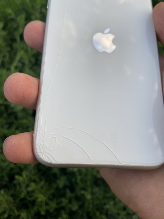 iPhone 11 128GB (Whitе]