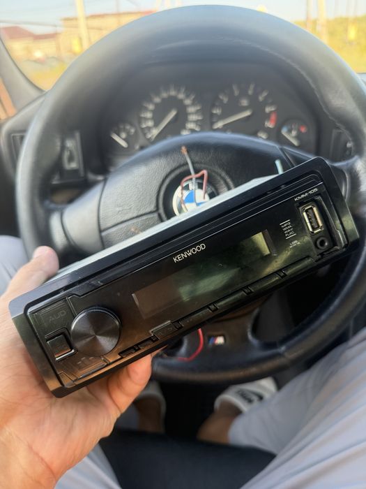 Автомагнитола Kenwood оригинал