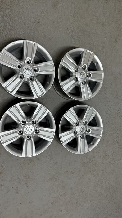 Диски оригинальные от ланд круйзер 200