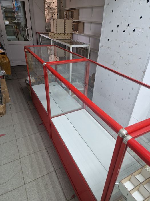 Торговое оборудование, б/у