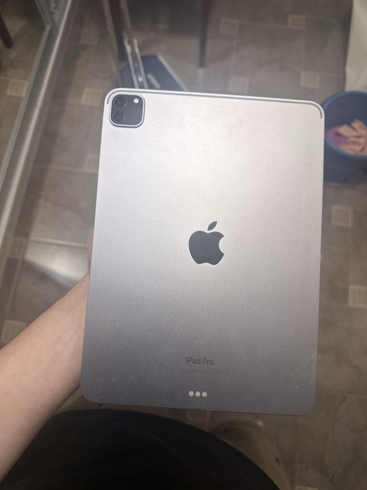 iPad pro 11 (M2) +pencil в подарок
