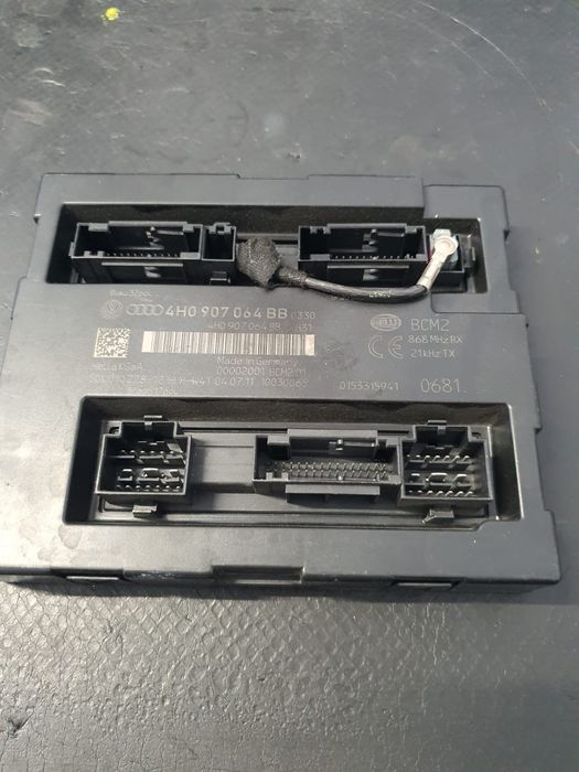 calculator confort audi a8 2011 cod 4h0907064bb volan stanga  factu...