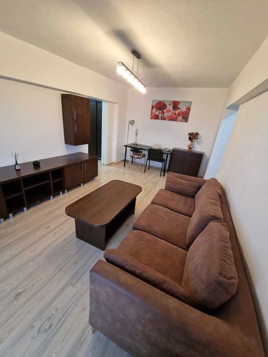 Apartament mobilat compus din 3 camere etaj 5/8 Sos Panduri chirie