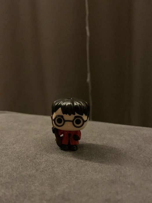 Гарри Поттер киндер joy