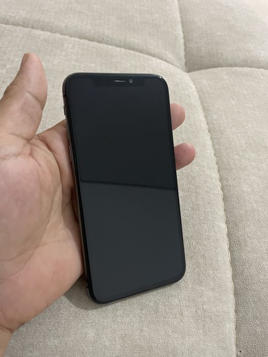 iPhone X 10 продам .