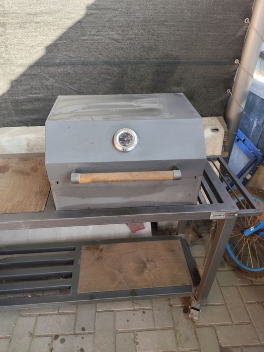 Продам мангал с очегом