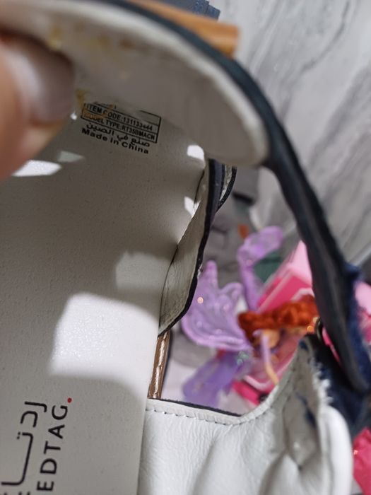 Продаётся фирменный для мальчика басаножка