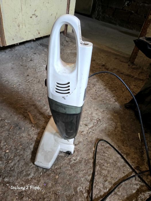 прахосмукачка вертикална