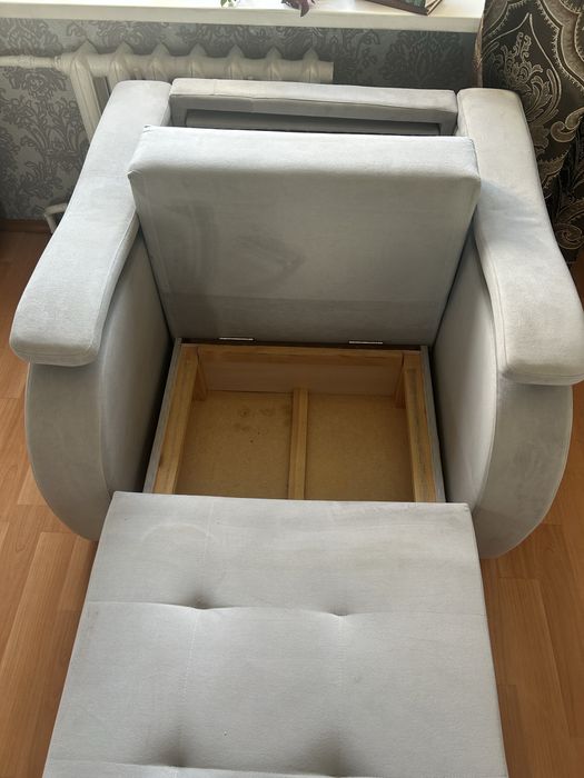 продам выдвижное кресло