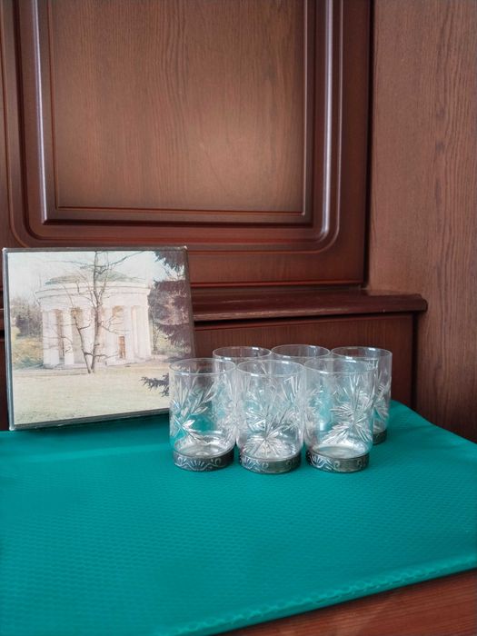 Набор рюмочек, 6 шт.СССР, новый , хрусталь,мельхиор