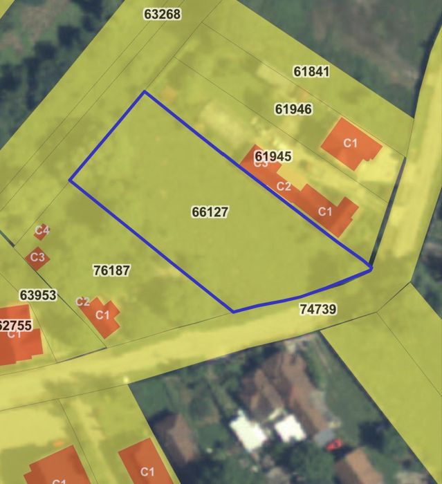 Vand Teren Intravilan