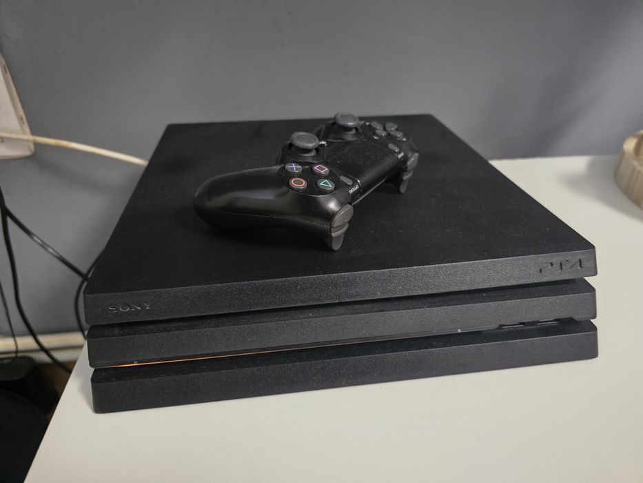 Vand PS4 PRO 1TB
