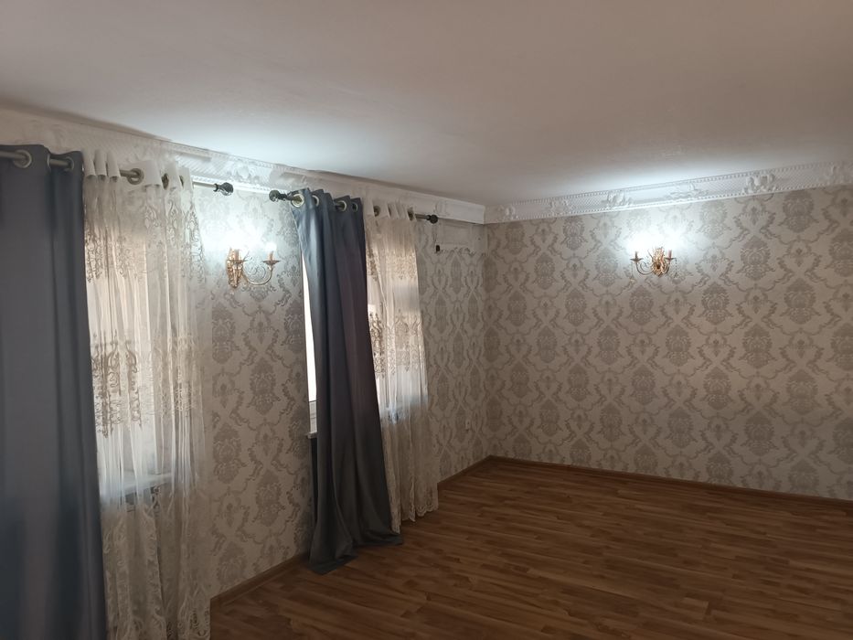 Уч ках  Парвоз ер нархида  6 сот 6 ком 115000 ИПОТ