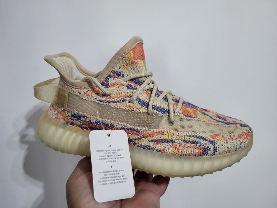 Adidas Yeezy Boost Premium unisex