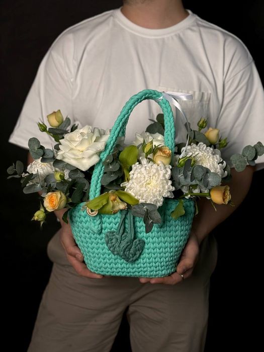 Вязаная корзина трикотажная пряжа