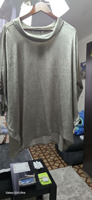 Продам женскую одежду