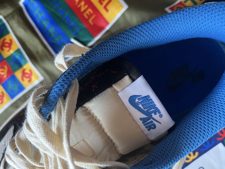 Nike Air Jordan x Travis Scott Fragment Design 1 Low