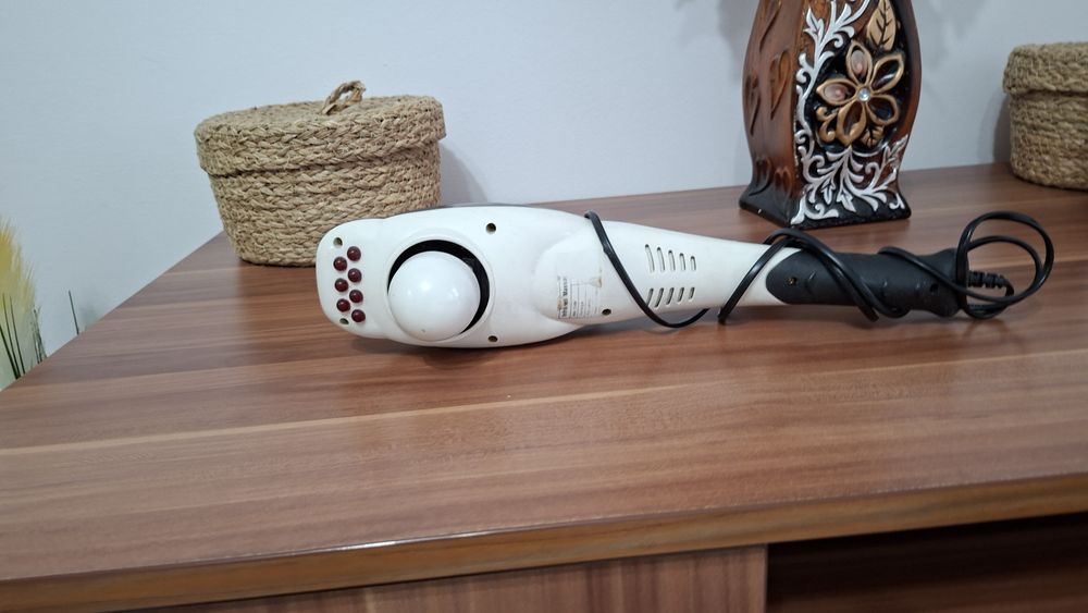 Aparat de masaj in stare foarte bună
