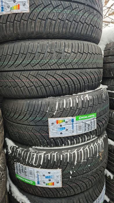 255 35 20 Grenlander 4 anvelope iarna vara noi