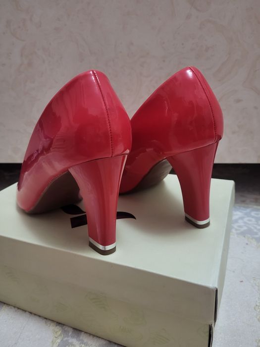 Туфли 38,39 размерлер