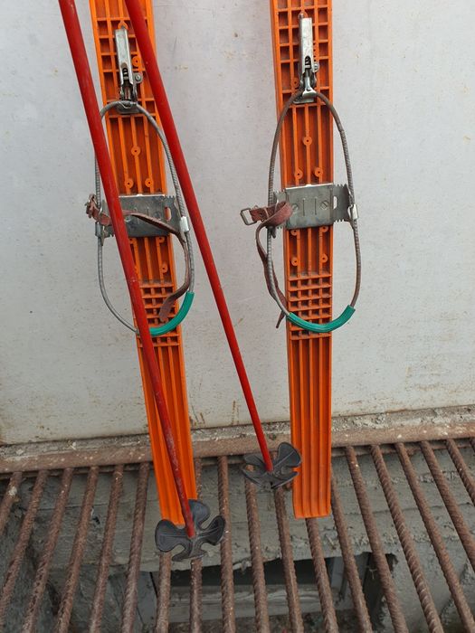 Ретро ски Germina