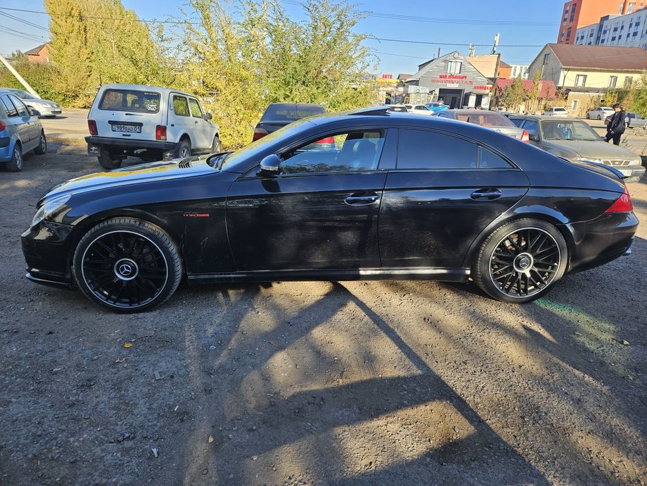 Mercedes Benz cls 500 amg