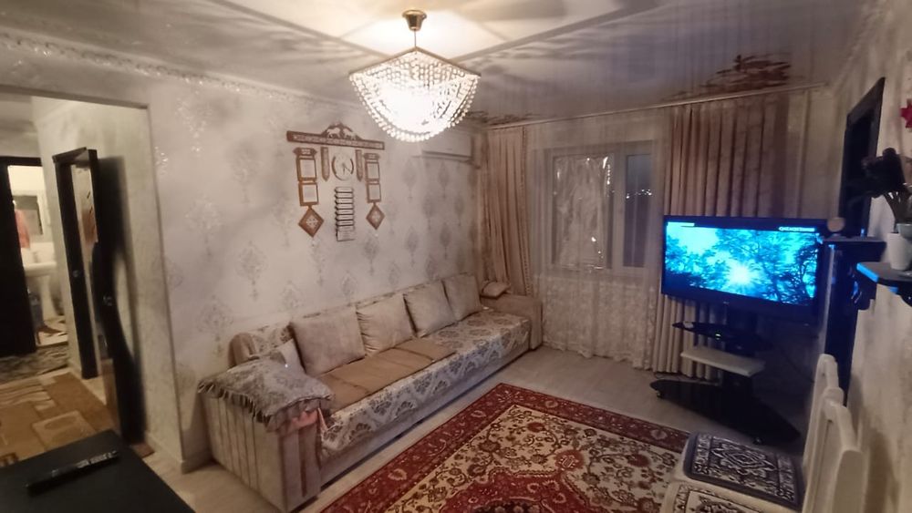 Продам 4 комнотную квартиру