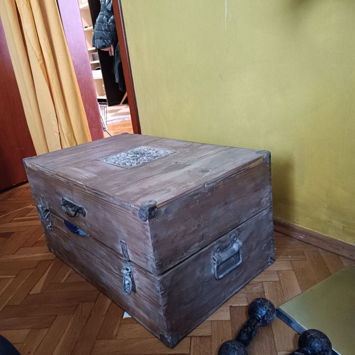 Реставриран сандък