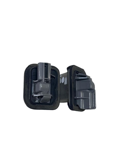 Set Lampi Numar De Inmatriculare Suzuki Sx4 S-Cross Jy 2023 ->